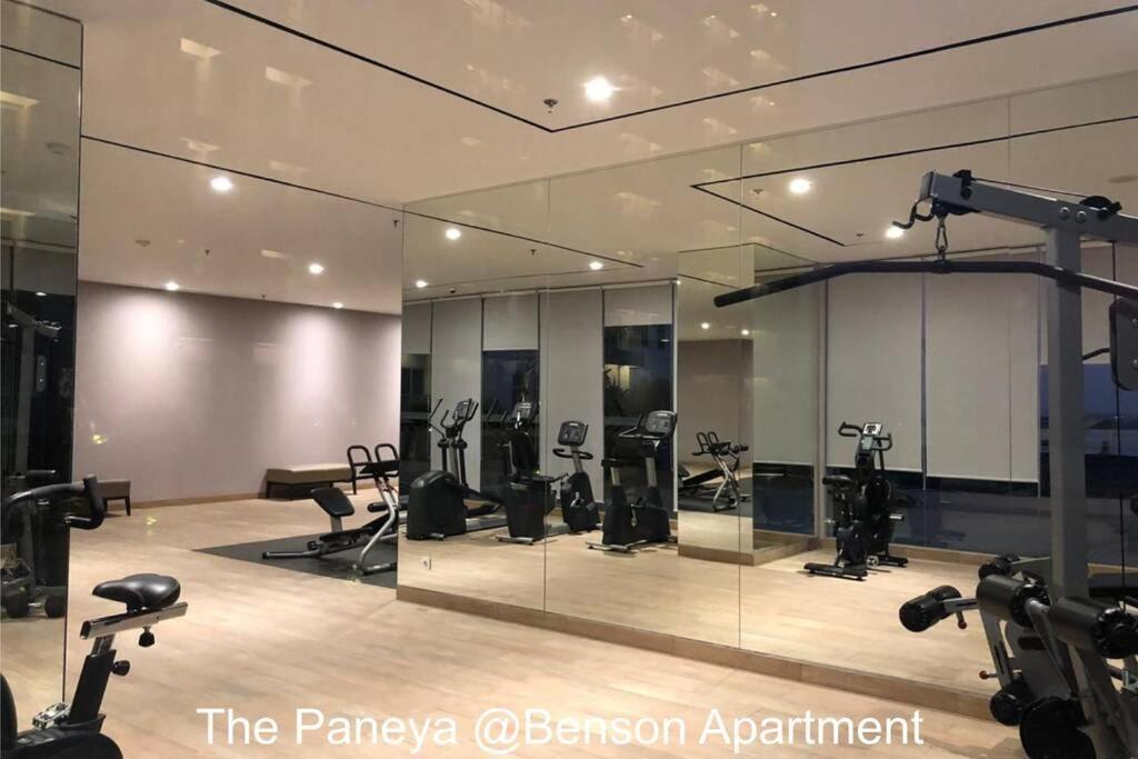 The Paneya @Benson Apartment Surabaya Bagian luar foto
